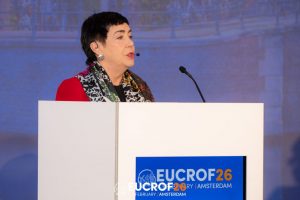 DSC_0695 (2) DSC_0695 (2)