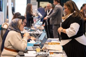 DSC_0795 (2) DSC_0795 (2)